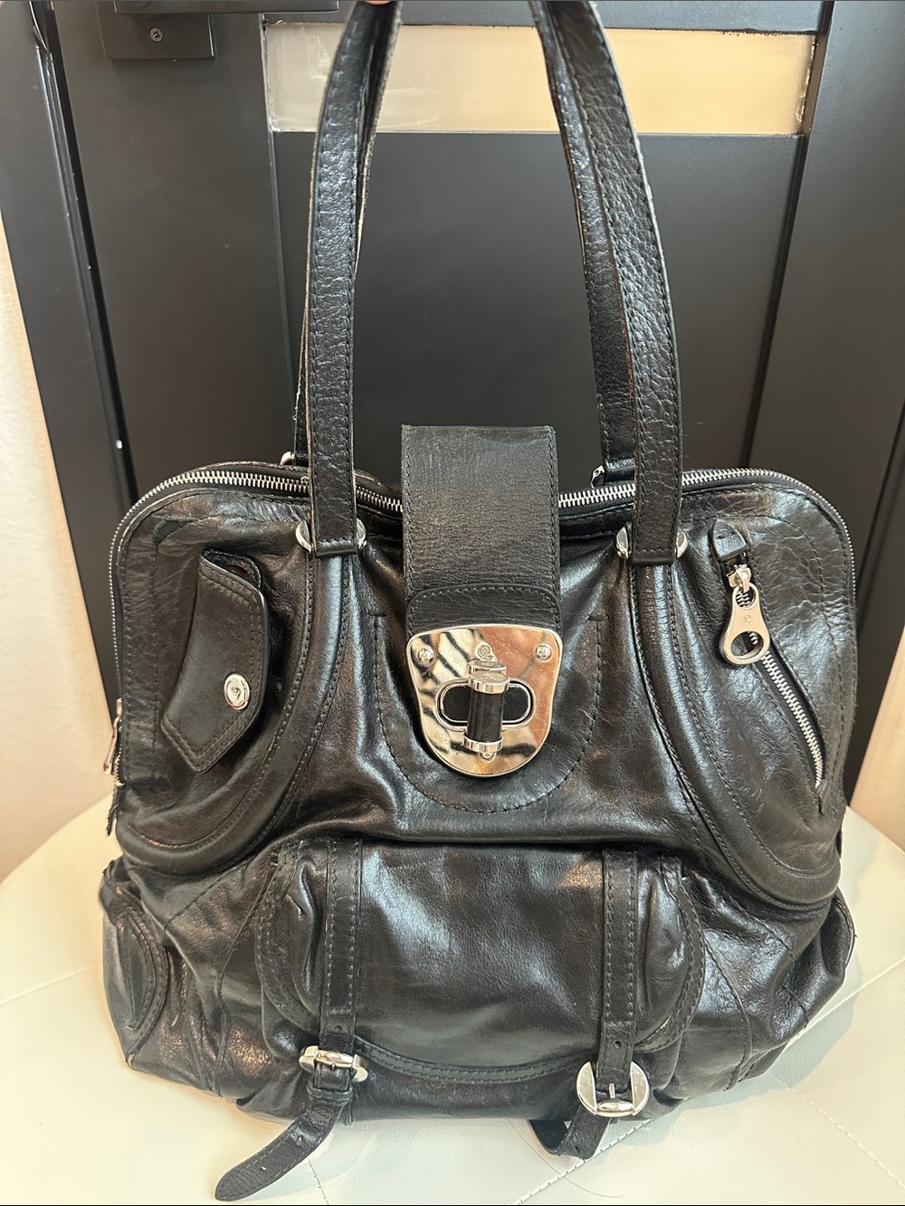Alexander McQueen Black Leather Shoulder Bag with Silver-Tone Lock.